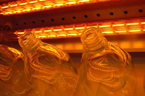High temperature glass molding lamp